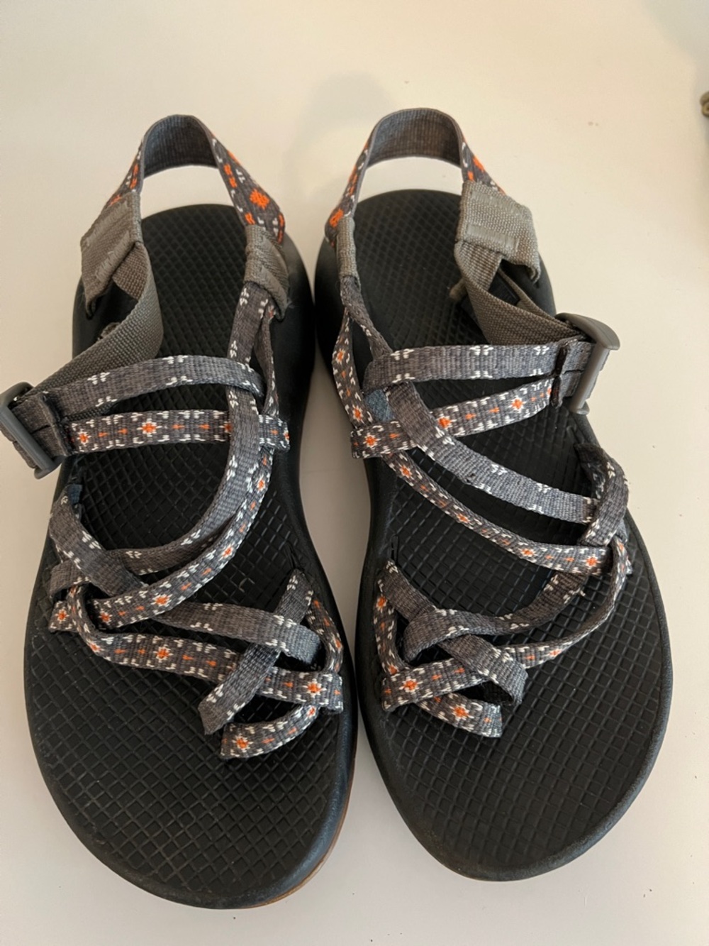 Chaco women’s size 7 sandals